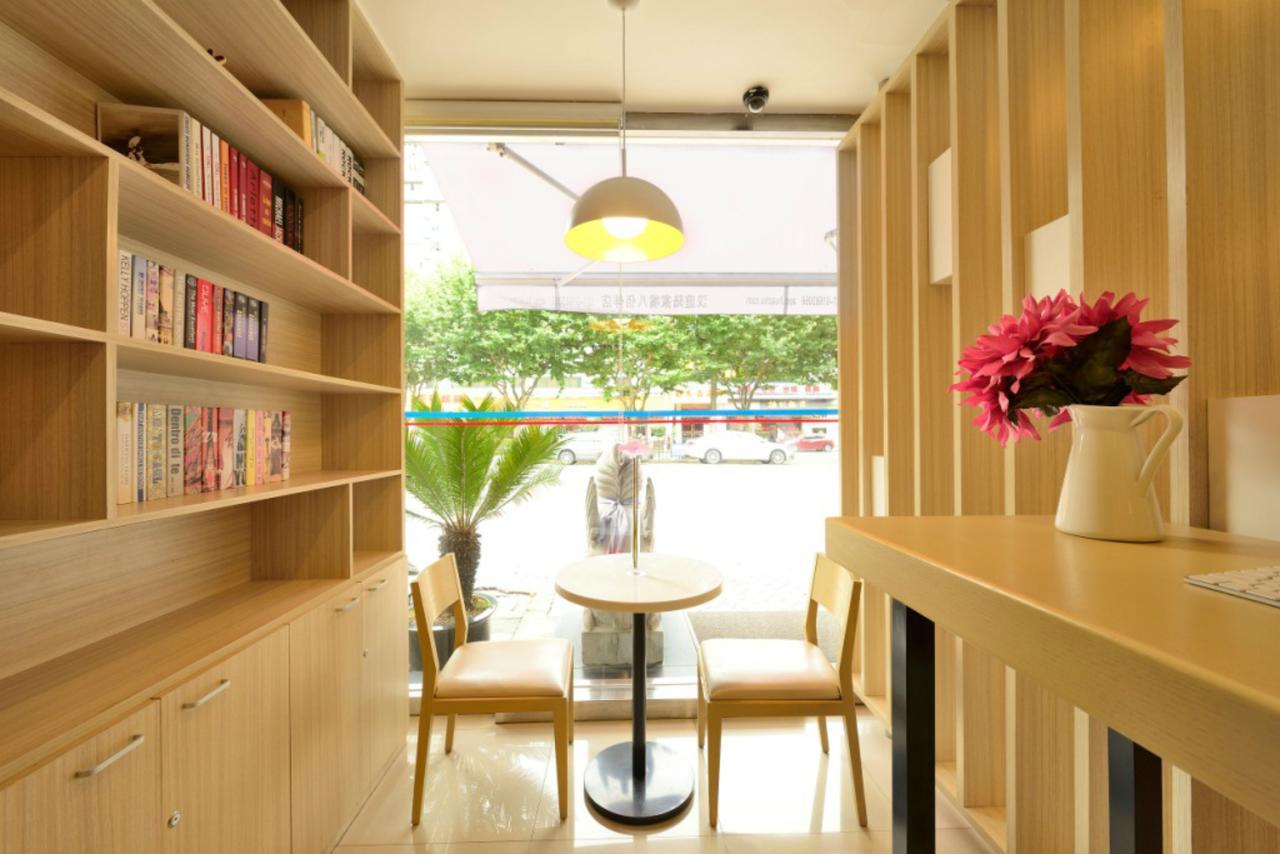 Hanting Express Jiande Xin'Anjiang New Branch Exterior photo
